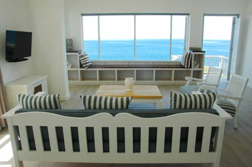 Simonʼs Town South Africa Hotel