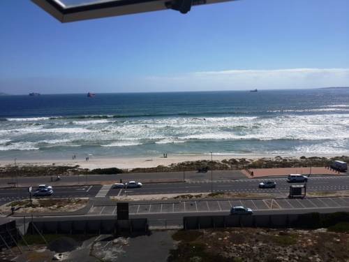 Bloubergstrand South Africa Hotel