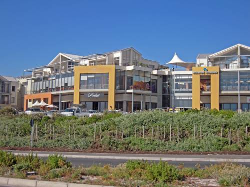 Bloubergstrand South Africa Hotel