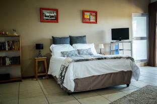 Oudtshoorn South Africa Hotels
