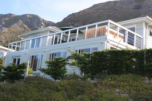 Simonʼs Town South Africa Hotel
